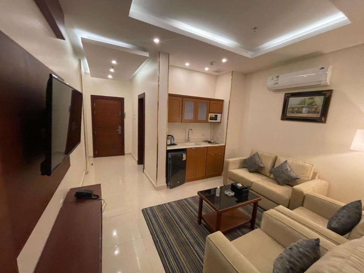 نزل خيال للشقق المخدومه Jizan Exterior foto