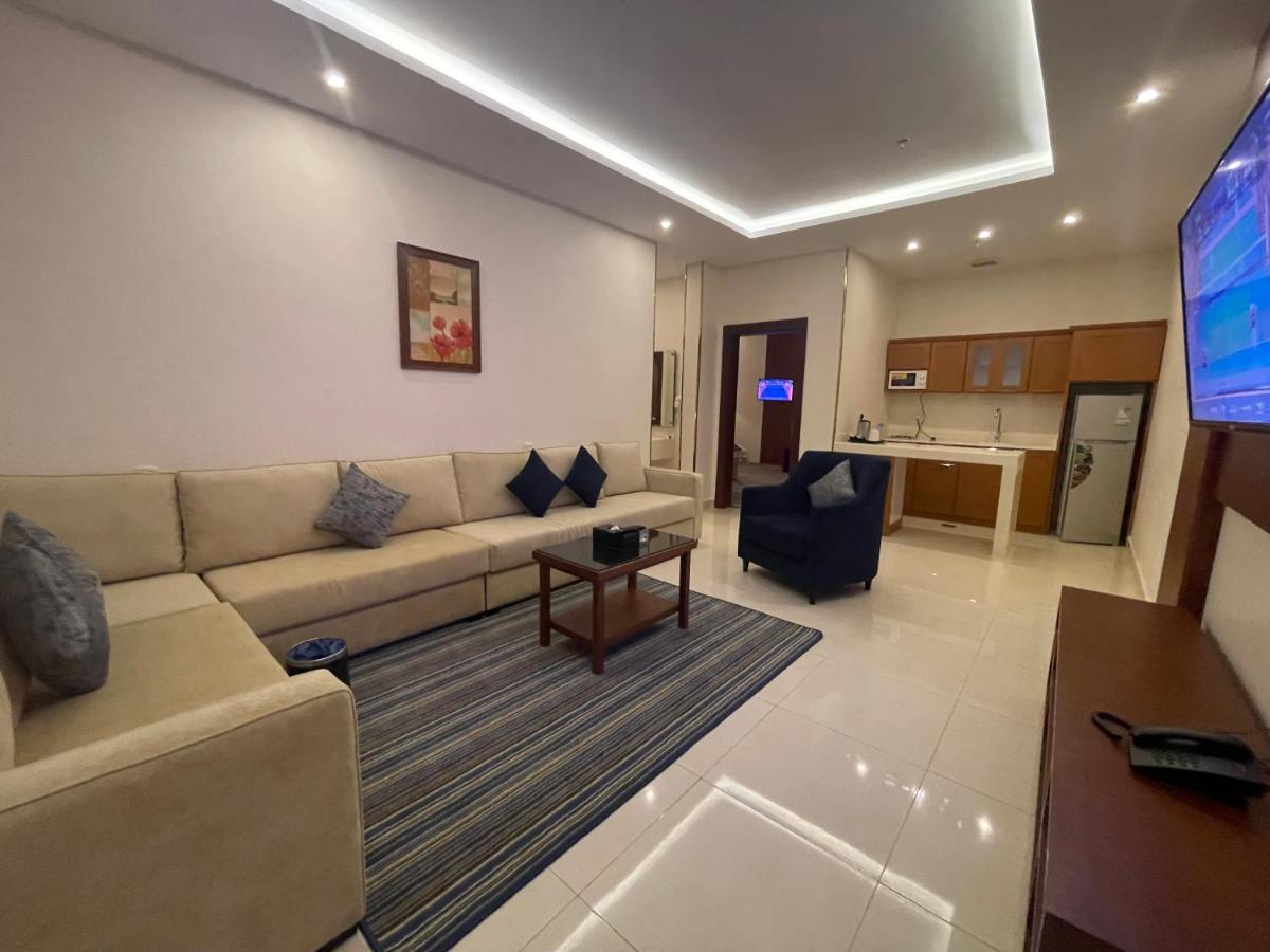 نزل خيال للشقق المخدومه Jizan Exterior foto